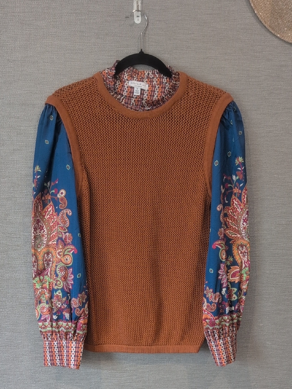 Current Air Rust Brown Knit Sweater with Patterned Sleeve Accents